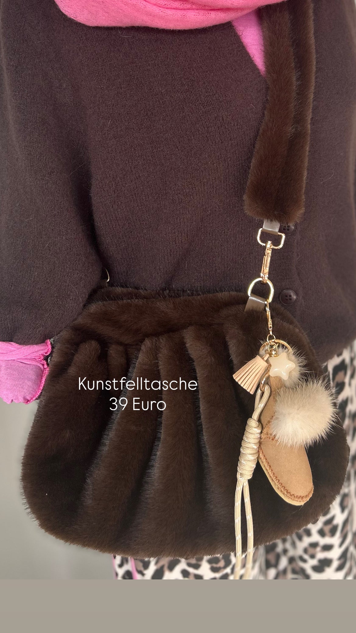 Kunstfelltasche in Schokobraun mit Stripe-ohne Anhänger