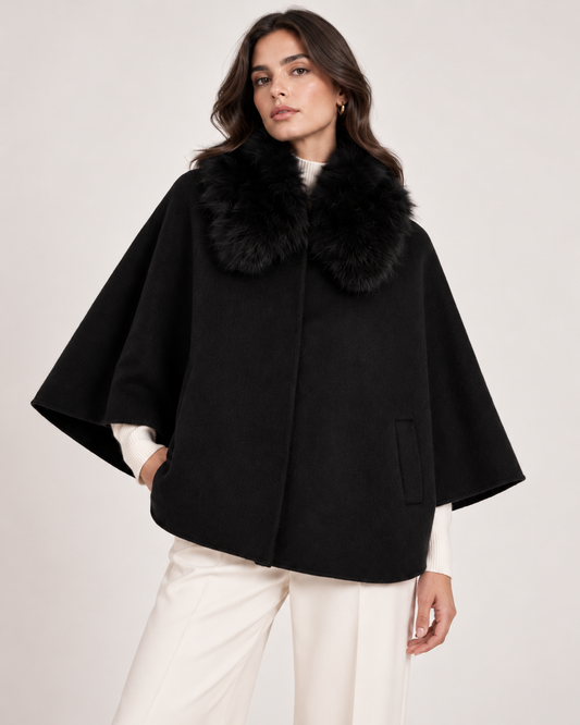 Exklusiver Woll-Poncho mit abnehmbarem Kunstpelzkragen – Elegant & Zeitlos