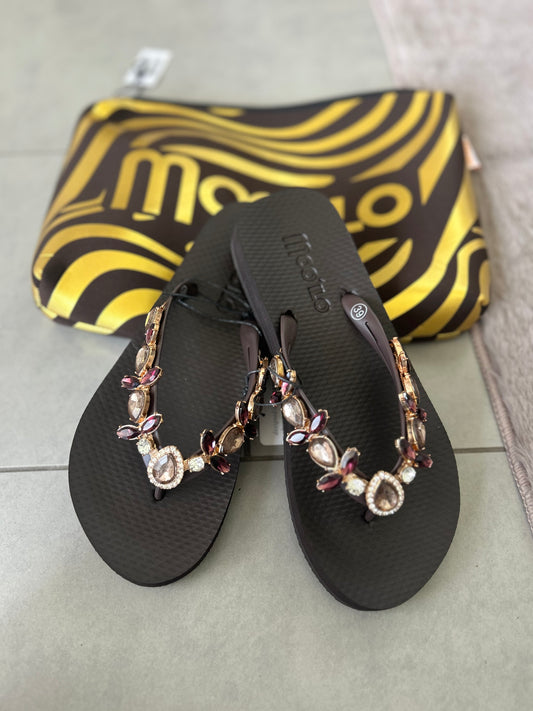 MOOILO Flip-Flops Dunkelbraun mit Fußbett – Bequeme Damen Sandalen