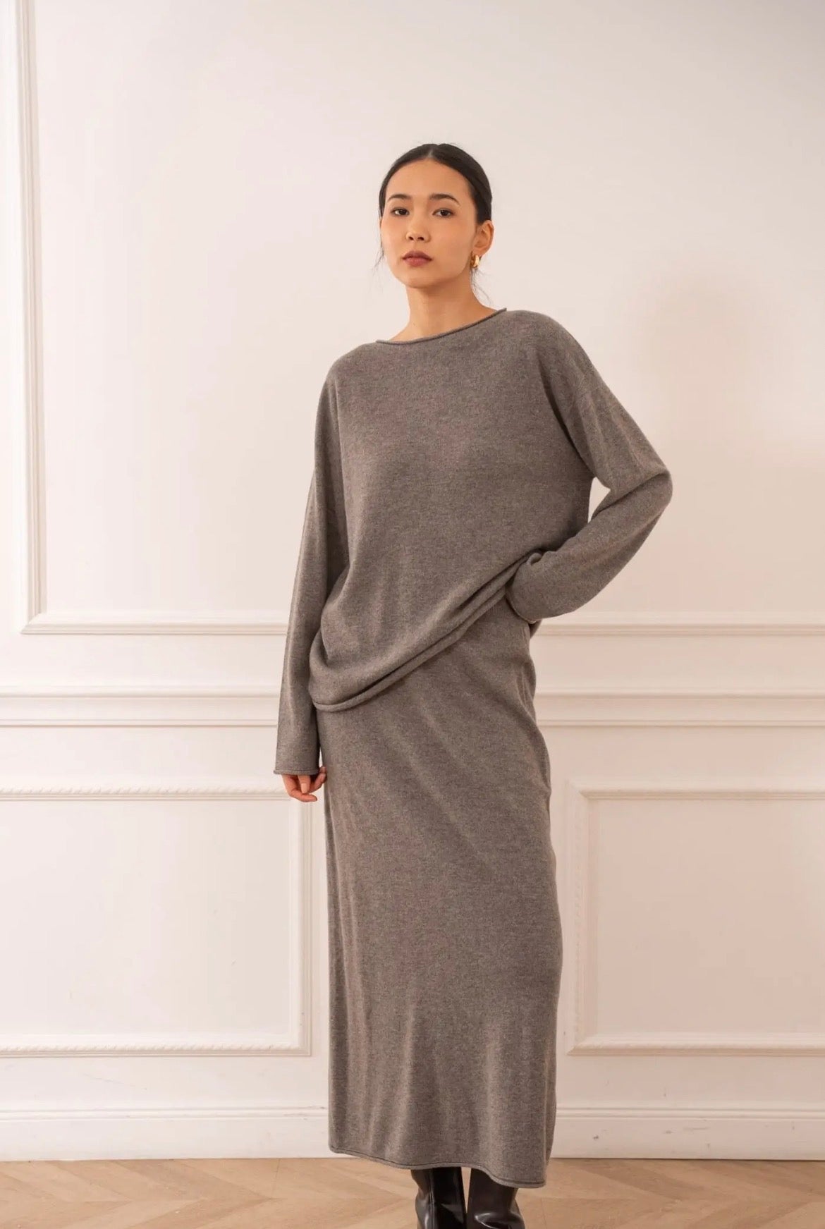 Kuschelweicher Maxi-Strickrock aus Wolle-Kaschmir-Mix – Eleganter Look in Taupe
