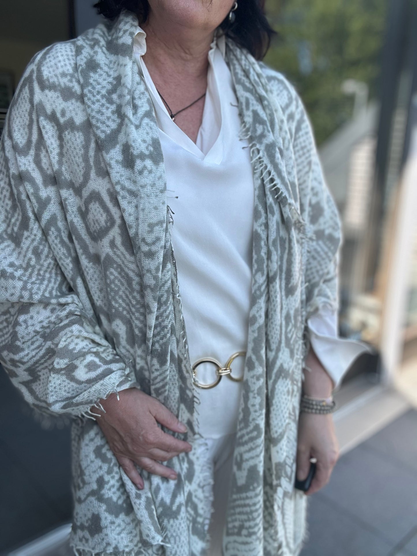 Cute Stuff – Premium Kaschmir-Schal in Snake-Optik | 100% Kashmir | Luxuriös & Weich