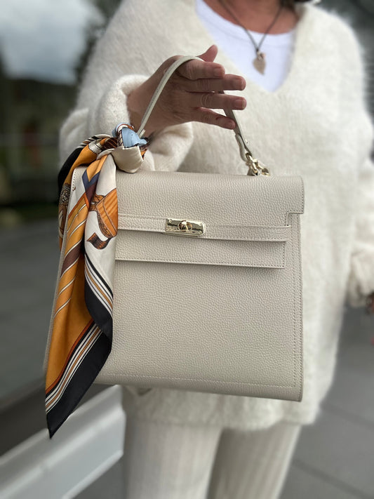 Luxus Ledertasche aus Echtleder | Exklusiv mit farblich passendem Schultergurt