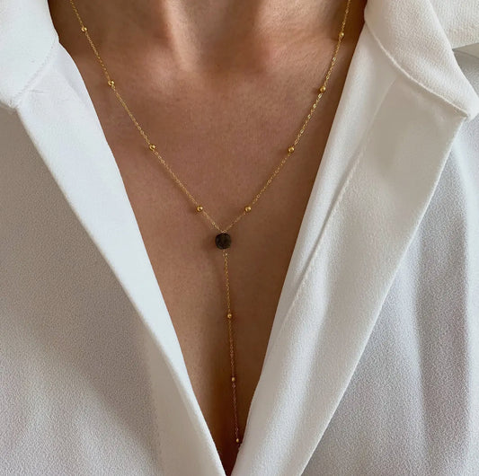 Lange Halskette mit Labradorit-Steinanhänger – Elegant & Natürlich“